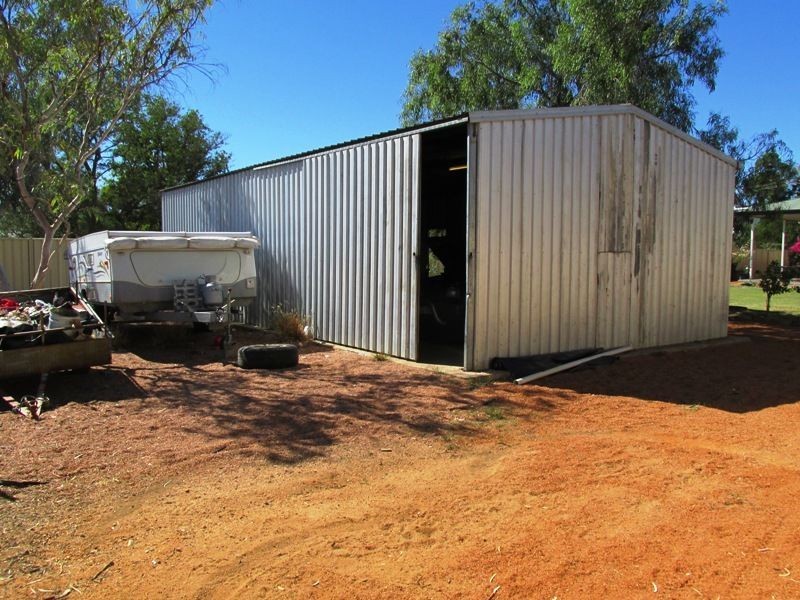 175 Ibis street, Longreach QLD 4730
