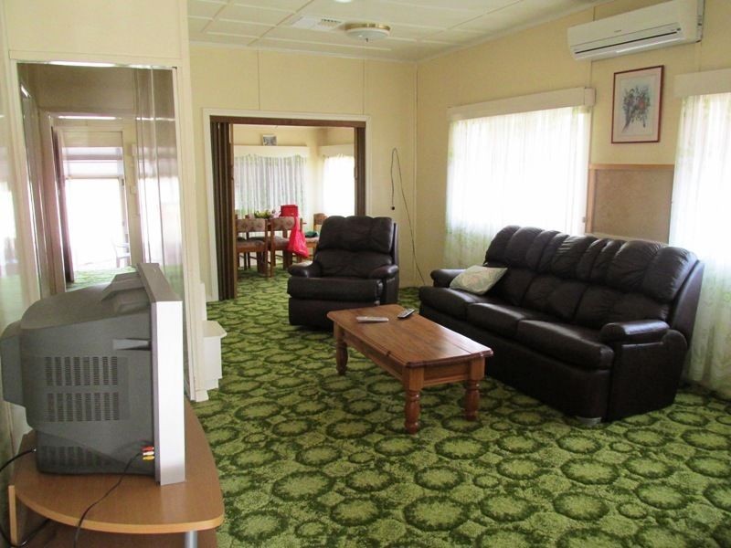 166 Crane street, Longreach QLD 4730