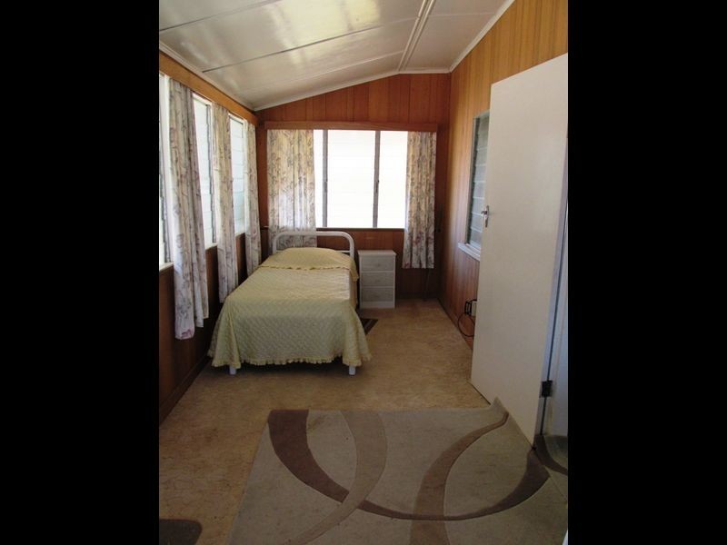 166 Crane street, Longreach QLD 4730