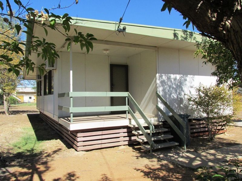 5 Kookaburra Court, Longreach QLD 4730