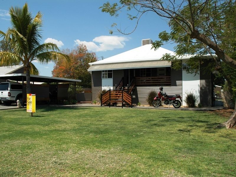 168 Wren street, Longreach QLD 4730