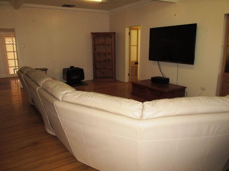 37 Crane street, Longreach QLD 4730