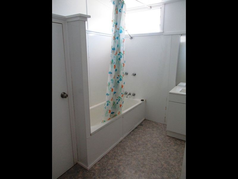 39 Crane street, Longreach QLD 4730