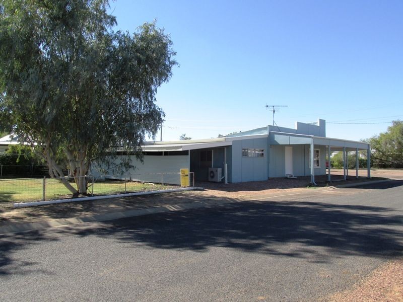 39 Crane street, Longreach QLD 4730