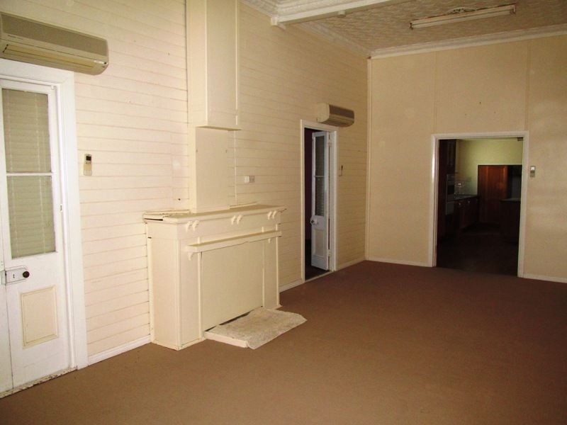 177 Kingfisher street, Longreach QLD 4730