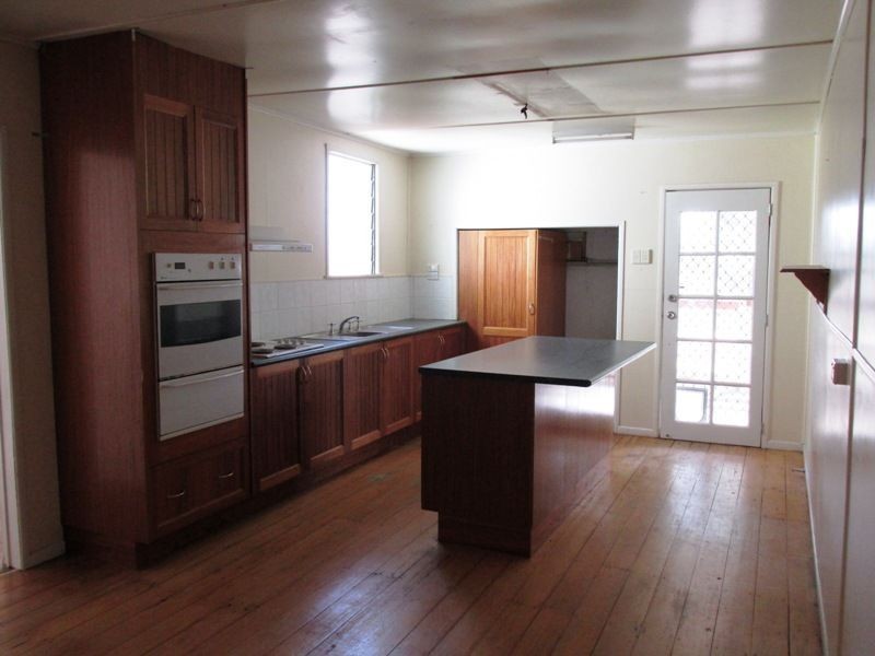 177 Kingfisher street, Longreach QLD 4730