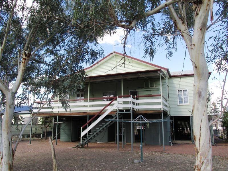 177 Kingfisher street, Longreach QLD 4730
