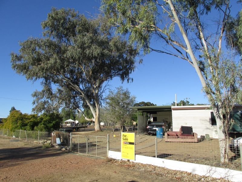 24 Galah street, Longreach QLD 4730