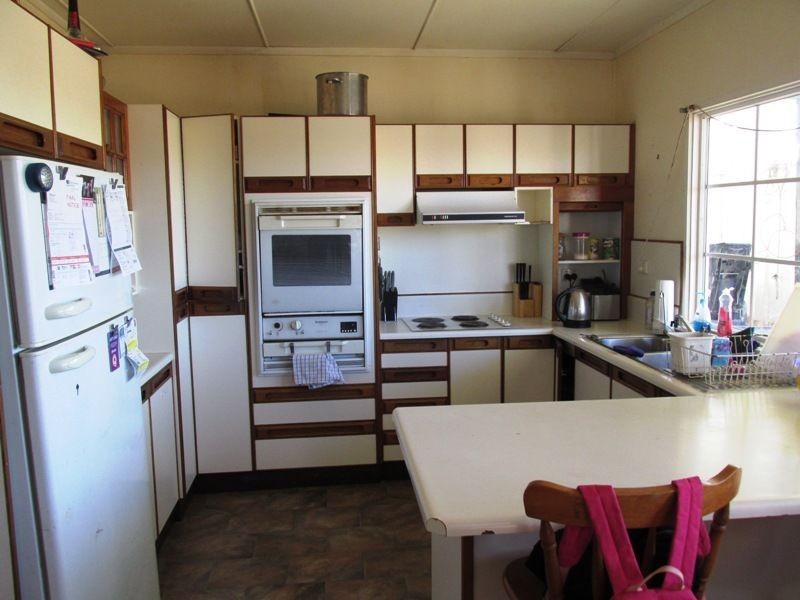 24 Galah street, Longreach QLD 4730