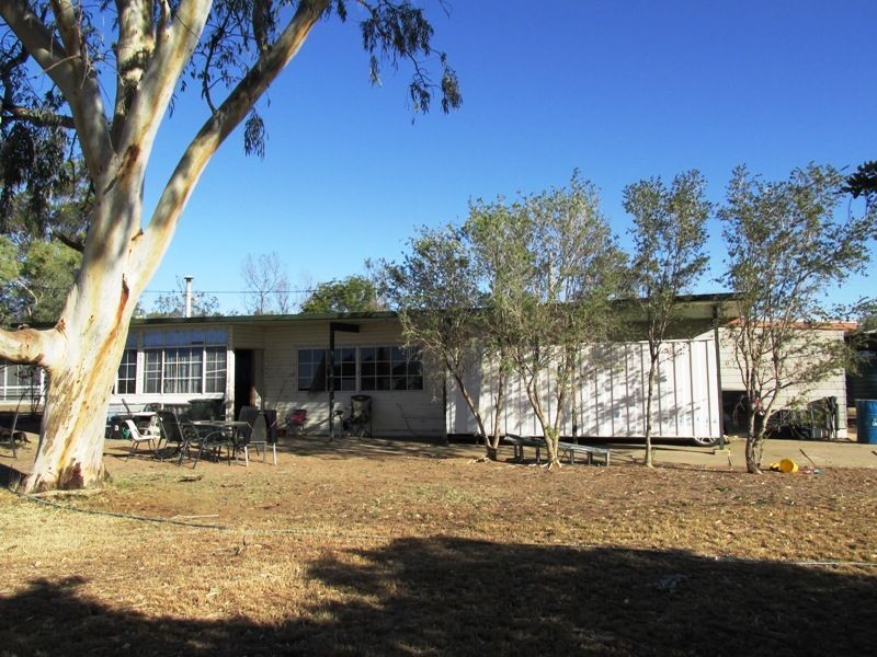 24 Galah street, Longreach QLD 4730