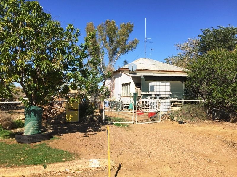30-32 Flinders street, Ilfracombe QLD 4727