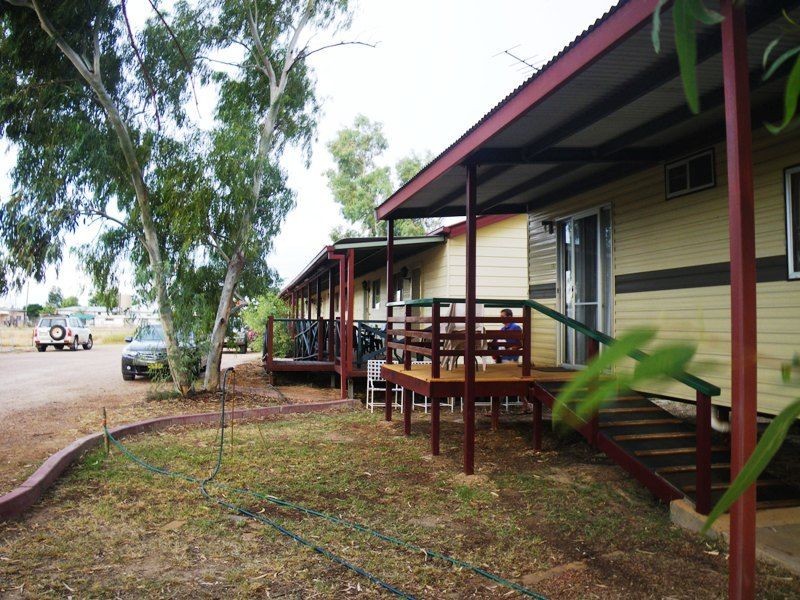 20 Oondooroo street, Winton QLD 4735