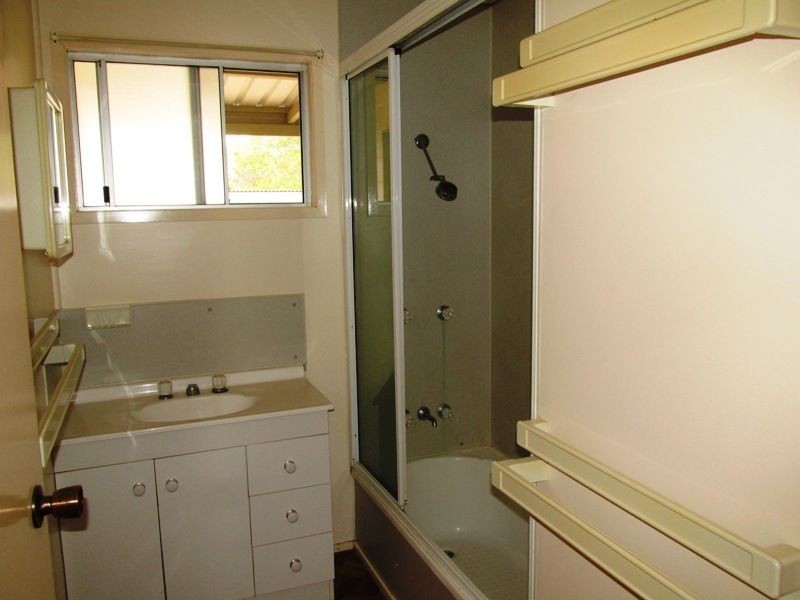 42 Plover street, Longreach QLD 4730