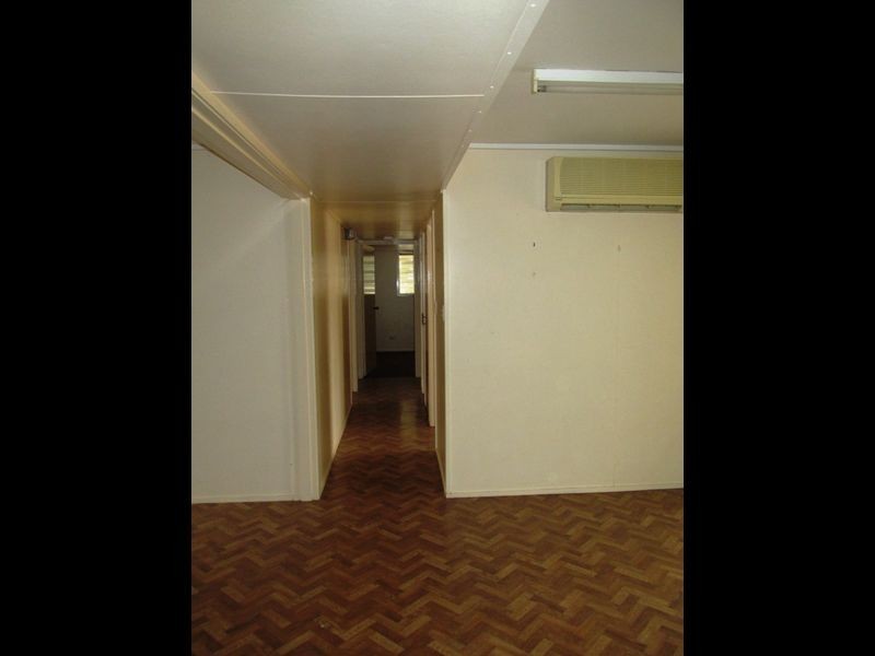 42 Plover street, Longreach QLD 4730