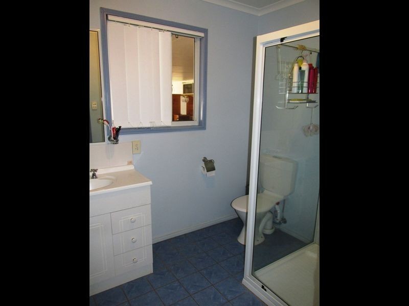129 Wren street, Longreach QLD 4730