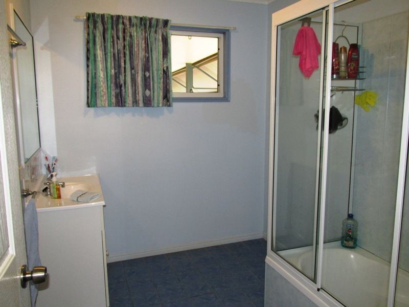 129 Wren street, Longreach QLD 4730