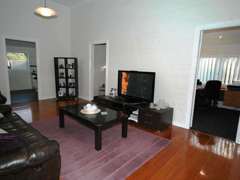 110 Kingfisher street, Longreach QLD 4730