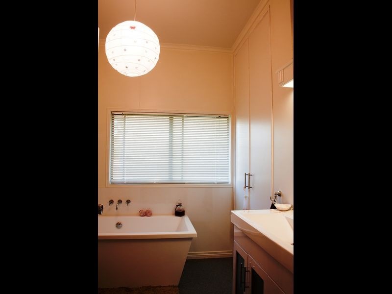 77 Crane street, Longreach QLD 4730
