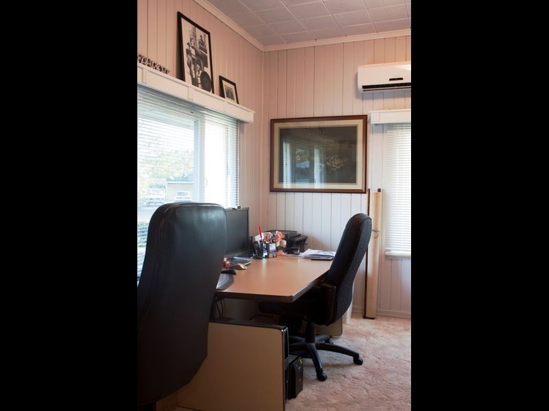 77 Crane street, Longreach QLD 4730