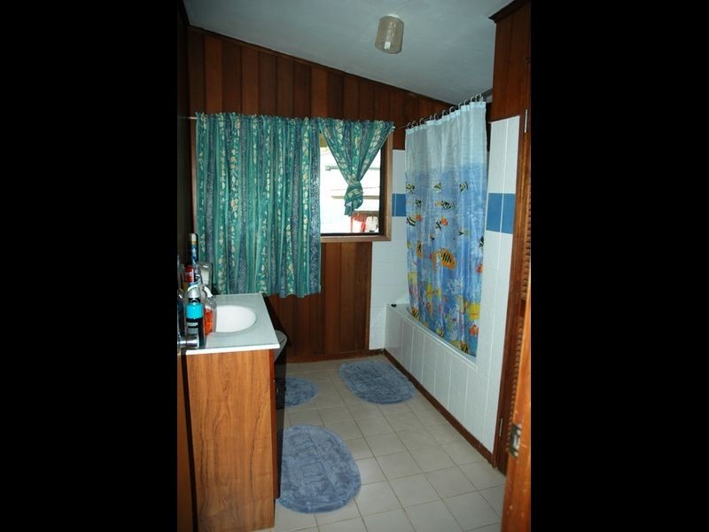 175 Kingfisher street, Longreach QLD 4730