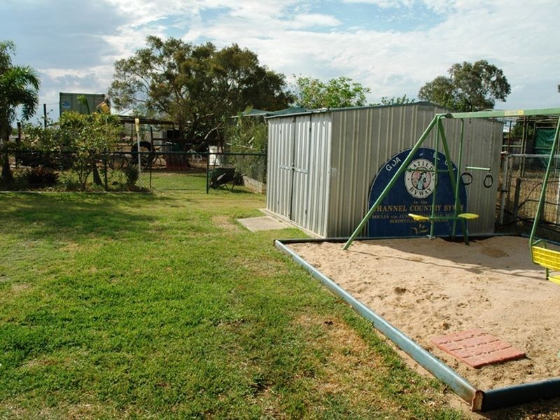 175 Kingfisher street, Longreach QLD 4730
