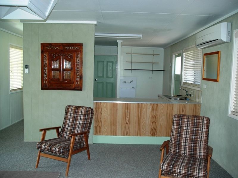 1/25 Crane street, Longreach QLD 4730