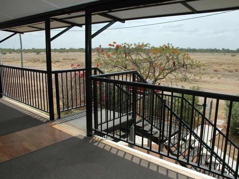 154 Spoonbill street, Longreach QLD 4730