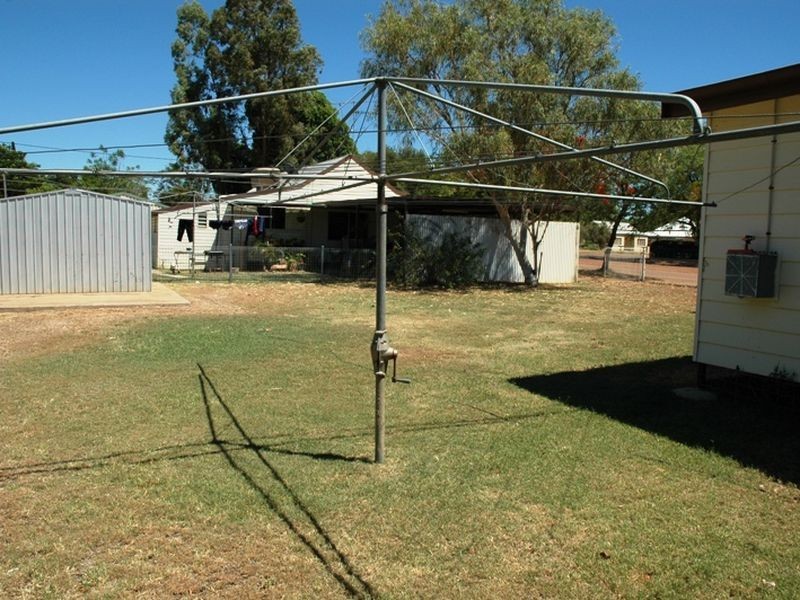 33 Pelican street, Longreach QLD 4730