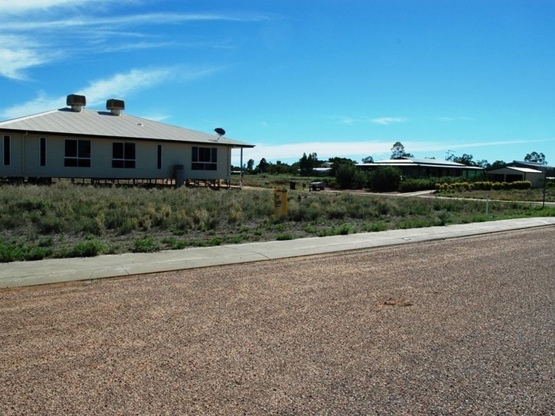 19 TEAL STREET, Longreach QLD 4730
