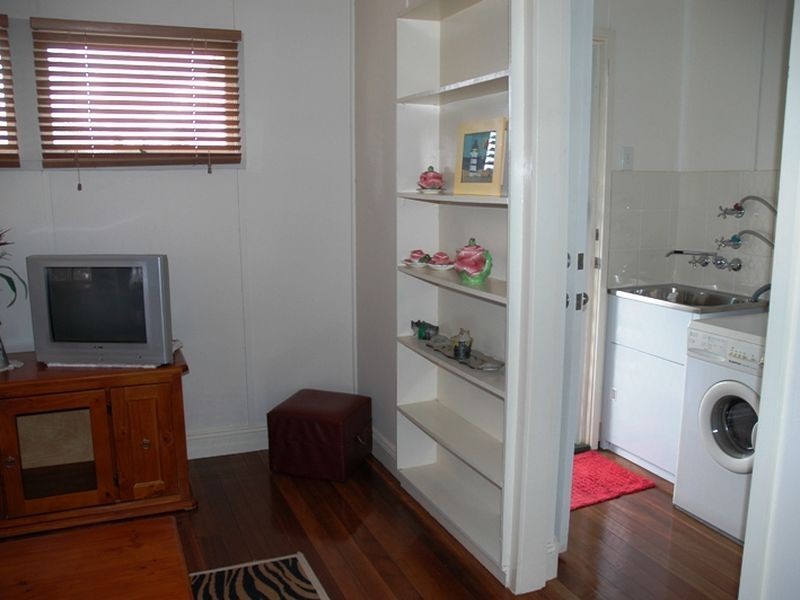 5 Leichhardt street, Ilfracombe QLD 4727