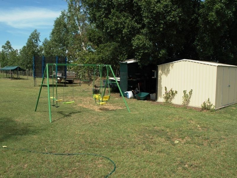 125 Ash street, Barcaldine QLD 4725