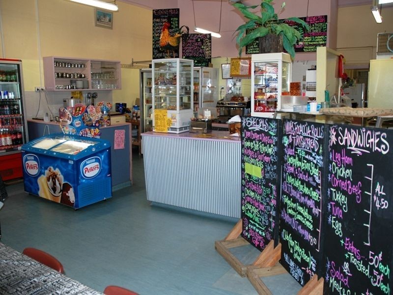 68 Eldersleigh street, Winton NSW 2344