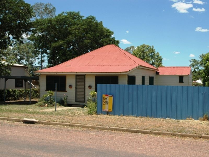 130 Galah street, Longreach QLD 4730