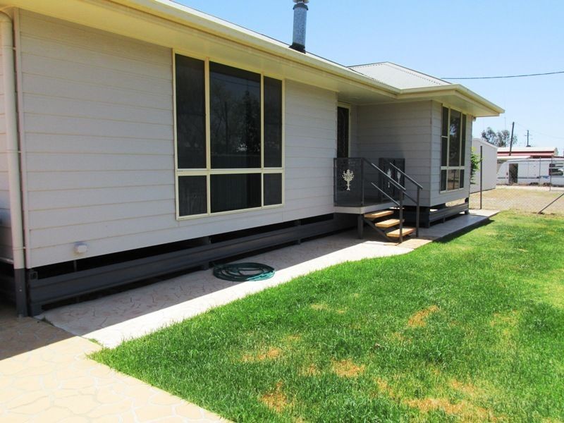 131A Spoonbill street, Longreach QLD 4730