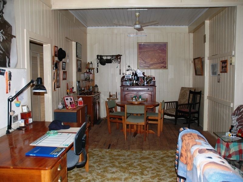 163 Galah street, Longreach QLD 4730