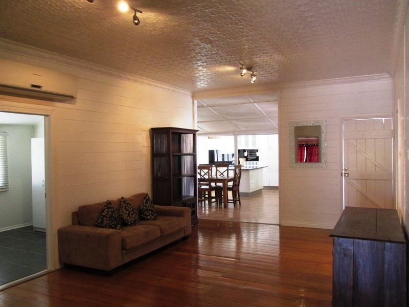 87 Falcon street, Longreach QLD 4730