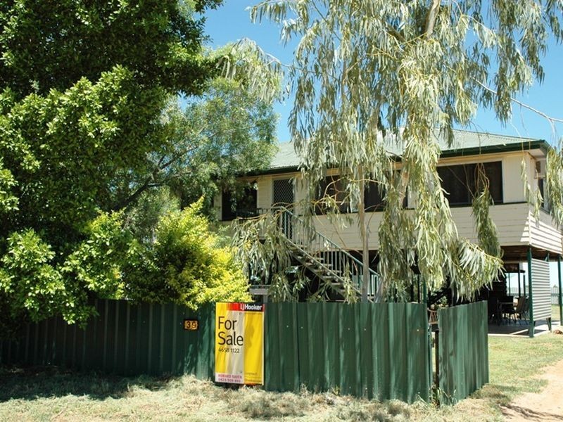 39 Eagle street, Longreach QLD 4730
