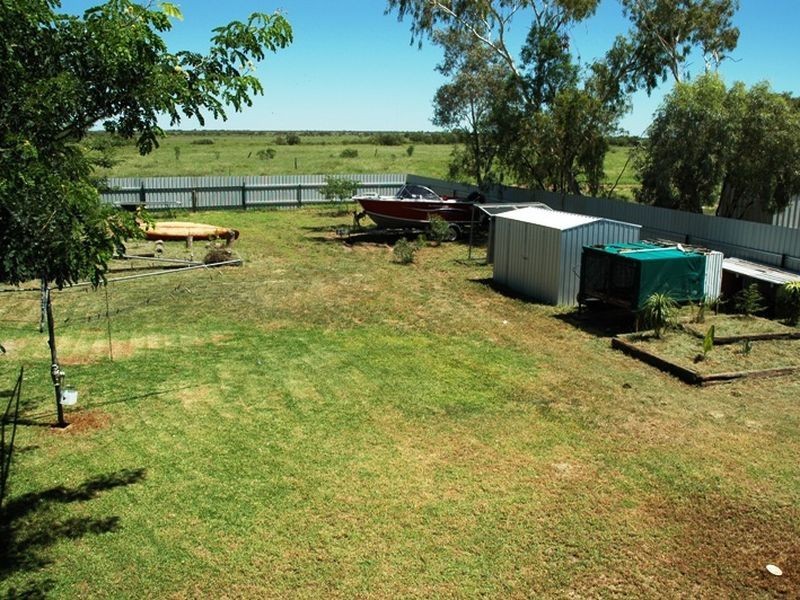 39 Eagle street, Longreach QLD 4730