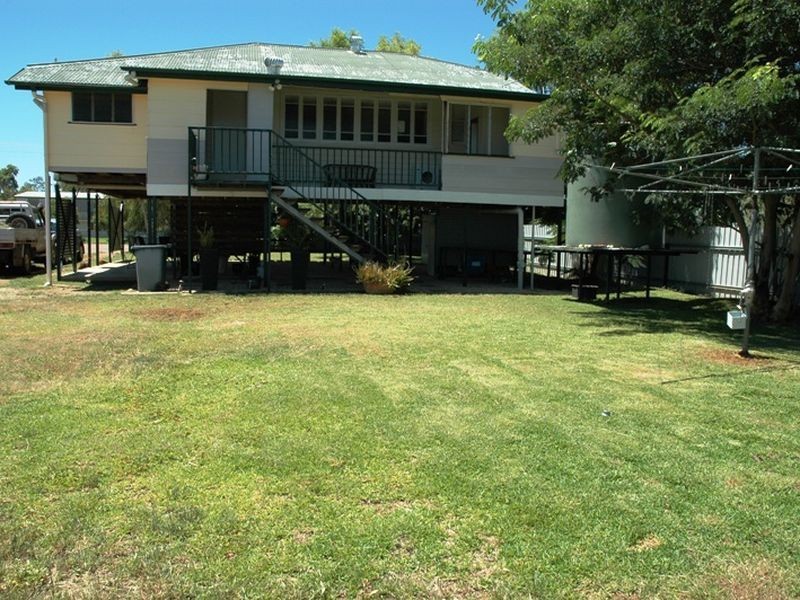 39 Eagle street, Longreach QLD 4730