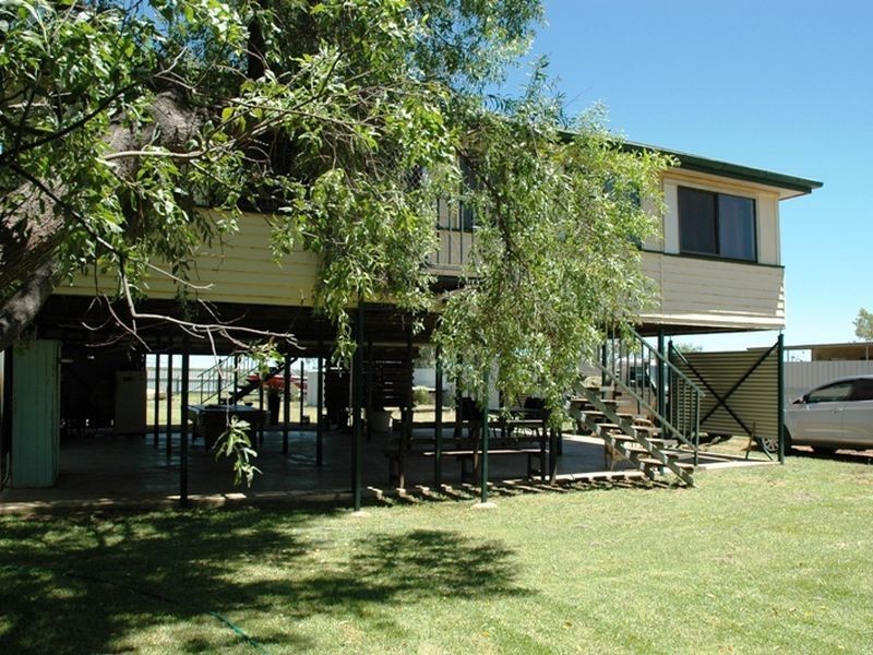 39 Eagle street, Longreach QLD 4730