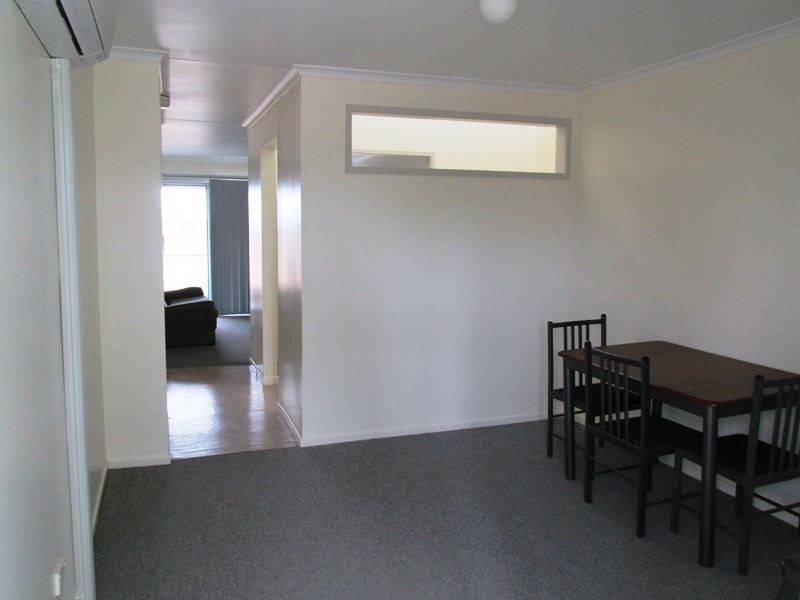 B/24 Gull street, Longreach QLD 4730