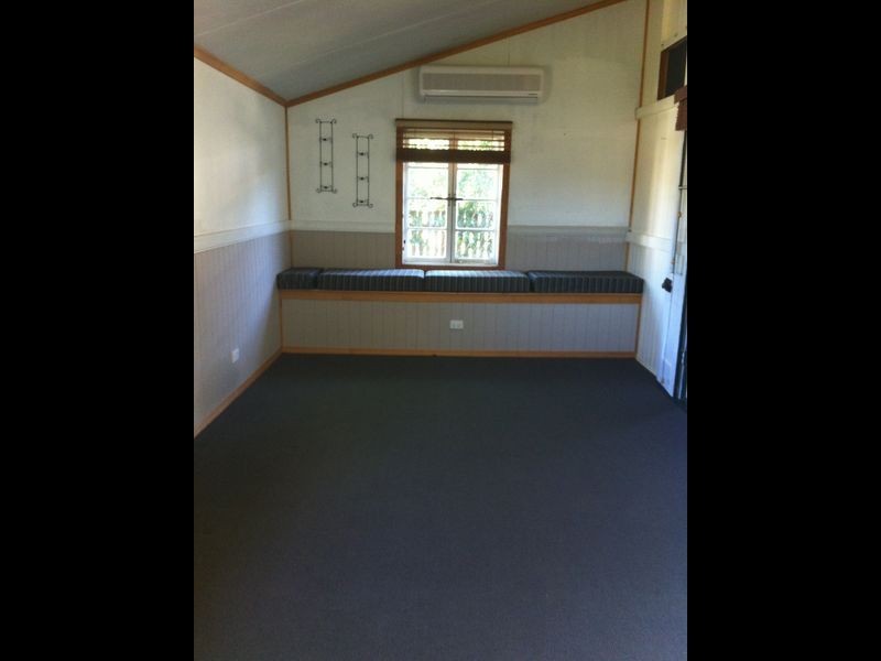 33 Eagle street, Longreach QLD 4730