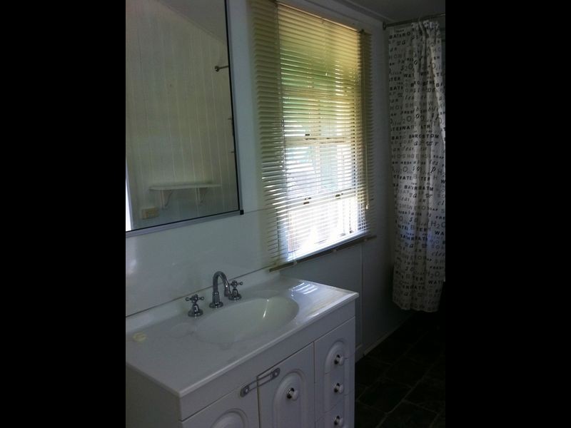 33 Eagle street, Longreach QLD 4730