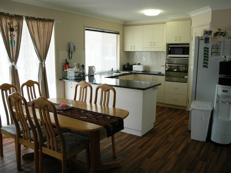 7 Honeyeater Court, Longreach QLD 4730