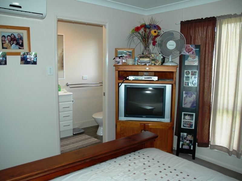 7 Honeyeater Court, Longreach QLD 4730