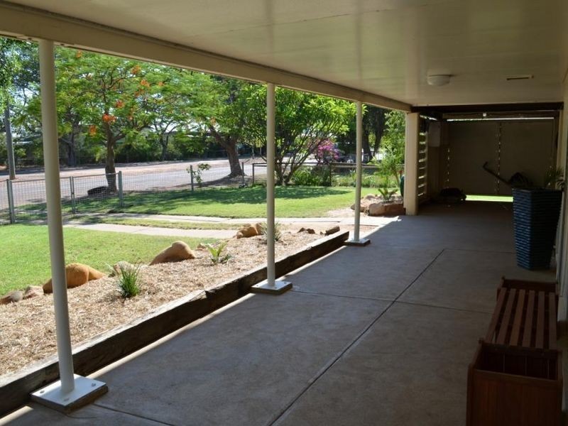 60 Wompoo road, Longreach QLD 4730