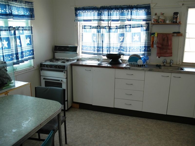 170 Kingfisher street, Longreach QLD 4730