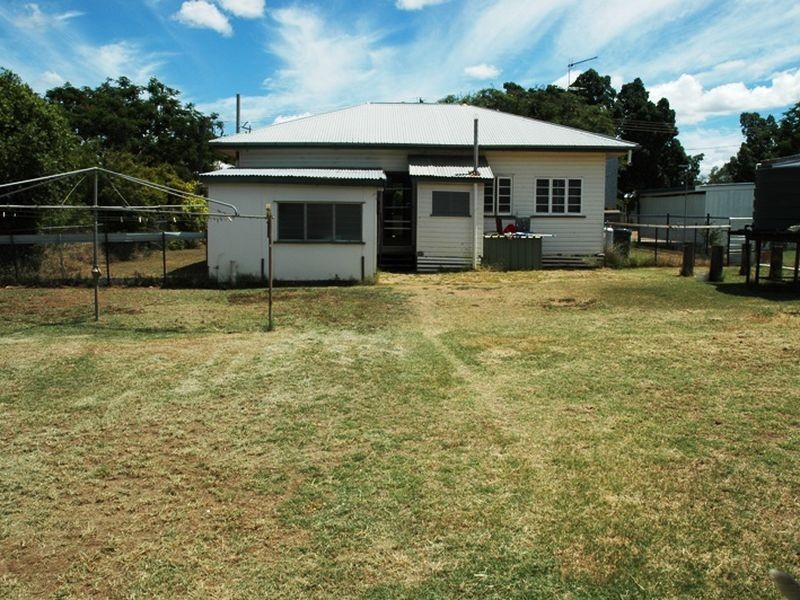 170 Kingfisher street, Longreach QLD 4730
