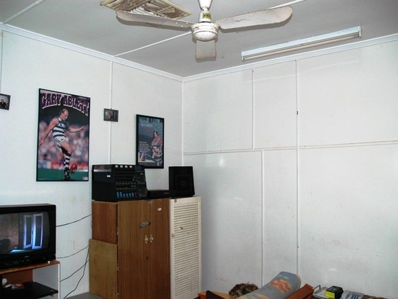 170 Kingfisher street, Longreach QLD 4730