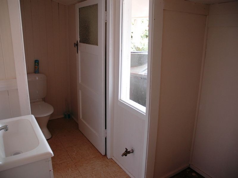 128 Cassowary street, Longreach QLD 4730